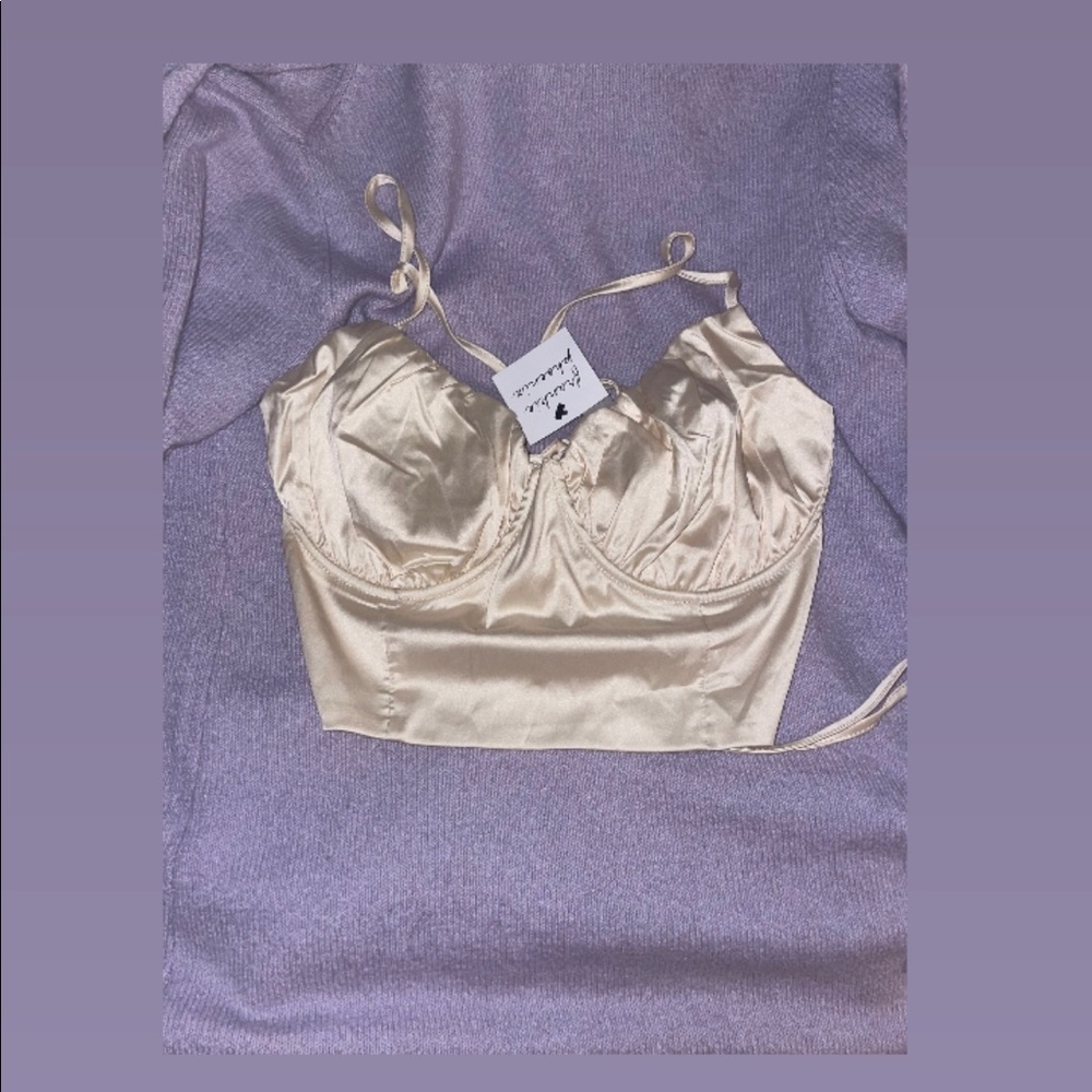 Frankie Phoenix Cream-Colored Corset Bralette in Size Small 💟